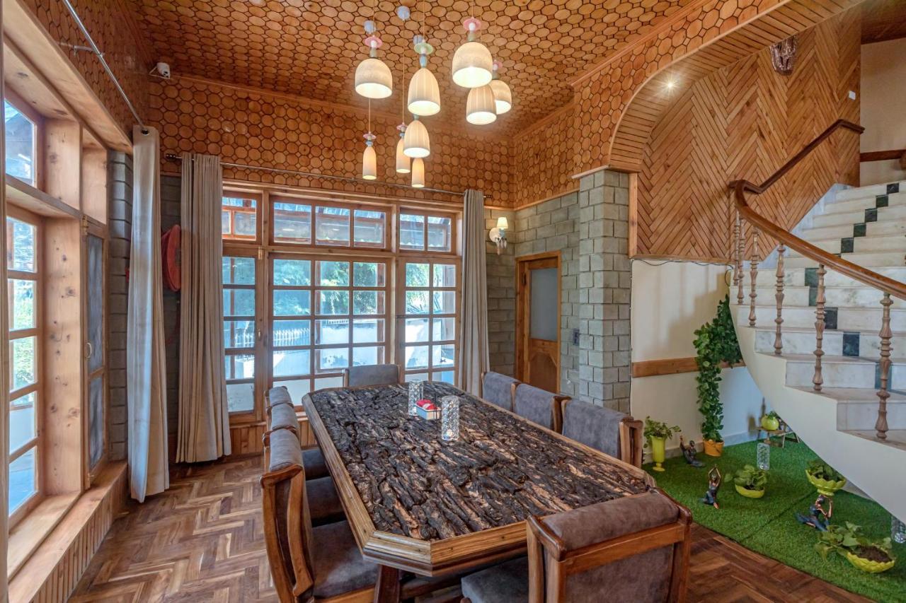 Saffronstays Monarch Manor, Manali - Regal Mansion Eksteriør billede