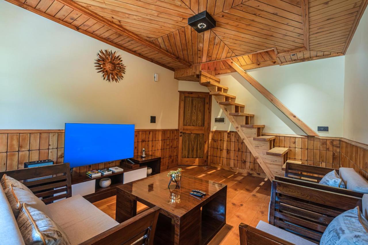 Saffronstays Monarch Manor, Manali - Regal Mansion Eksteriør billede